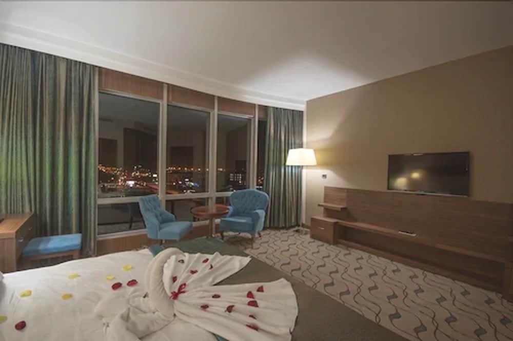 Margi Hotel Edirne Zewnętrze zdjęcie A room at the hotel