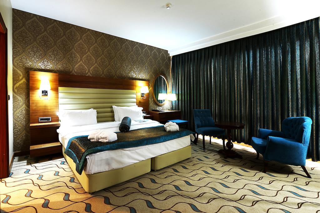 Margi Hotel Edirne Zewnętrze zdjęcie A room at the hotel