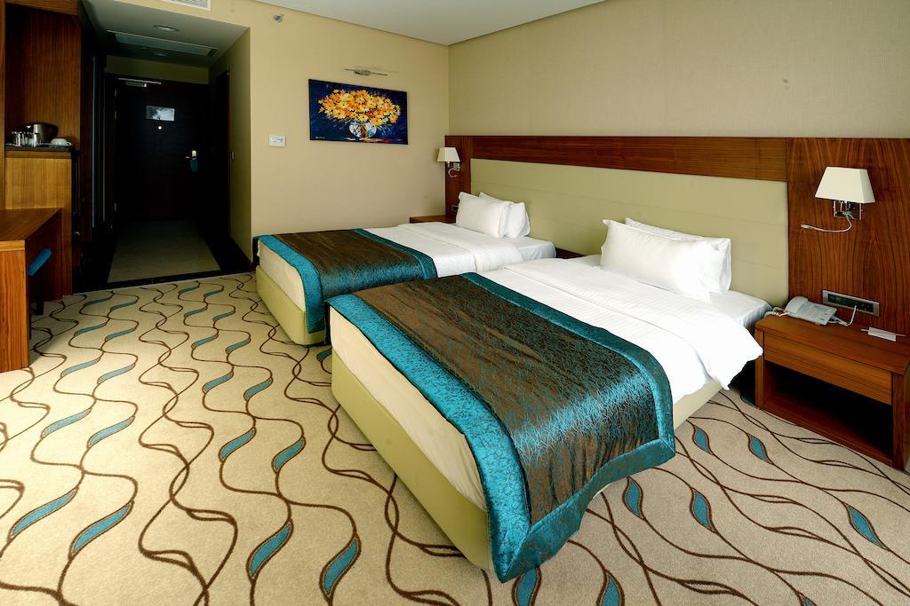 Margi Hotel Edirne Zewnętrze zdjęcie A room at the hotel